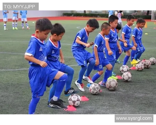 天津足球球星崛起之路：从青训到职业赛场的奋斗与荣耀